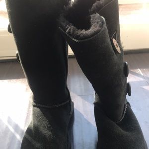 UGG bailey button boots